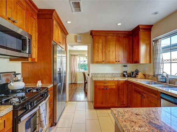 10401 Hanna, Chatsworth CA 91311