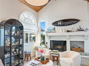 209 Diamond, Newport Beach CA 92662