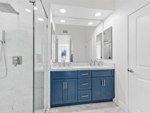 150 The Promenade N 202, Long Beach CA 90802