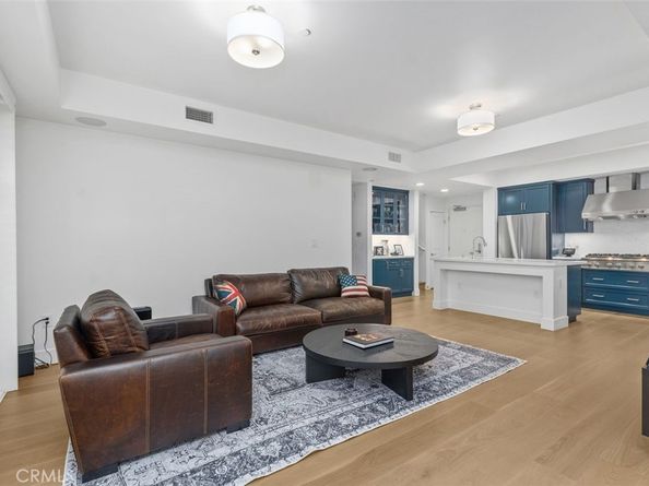 150 The Promenade N 202, Long Beach CA 90802