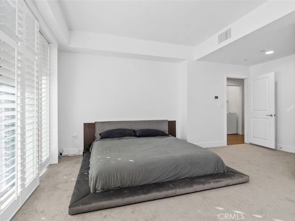 150 The Promenade N 202, Long Beach CA 90802