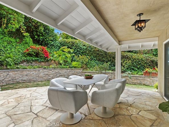 1981 San Remo, Laguna Beach CA 92651