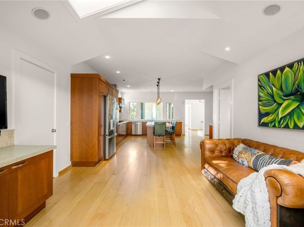 426 Nyes Place, Laguna Beach CA 92651