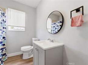 525 N Kenmore Avenue, Los Angeles CA 90004