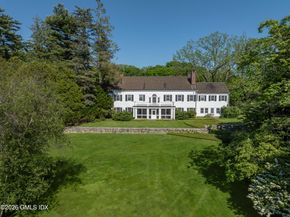 122 Round Hill Road, Greenwich CT 06831