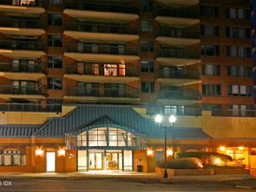 25 Forest Street 11M, Stamford CT 06901
