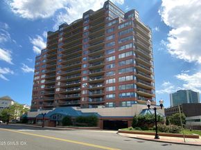 25 Forest Street 11M, Stamford CT 06901