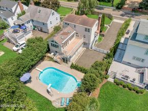 88 Indian Field Road, Greenwich CT 06830