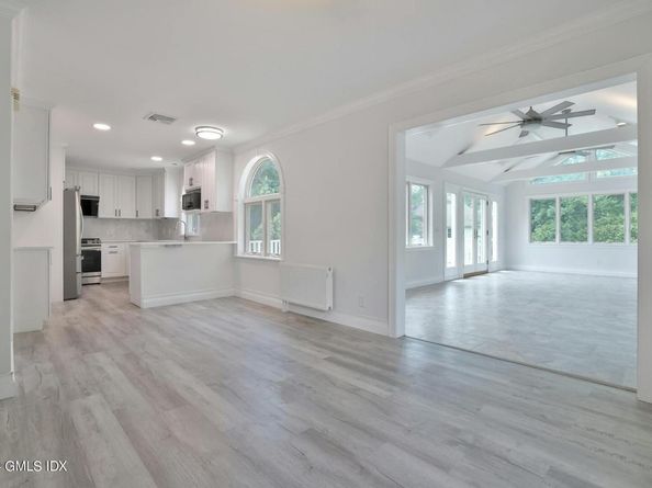88 Indian Field Road, Greenwich CT 06830