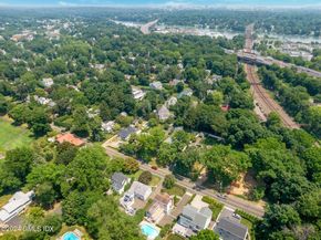 88 Indian Field Road, Greenwich CT 06830