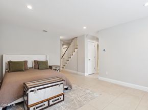 20 Park Place, Riverside CT 06878