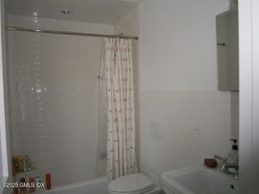 65 Sherwood Place, Greenwich CT 06830