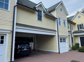 65 Sherwood Place, Greenwich CT 06830