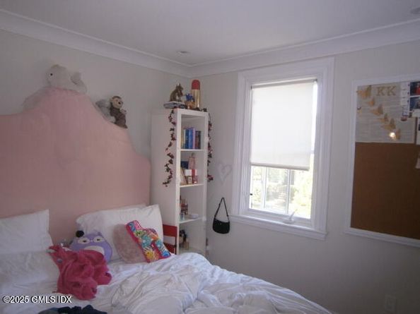 65 Sherwood Place, Greenwich CT 06830