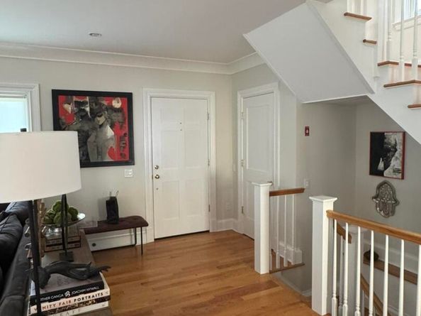 65 Sherwood Place, Greenwich CT 06830