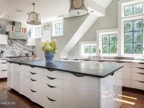 166 Indian Head Road, Riverside CT 06878