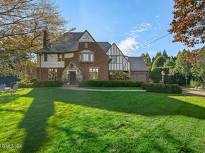 8 Quintard Avenue, Old Greenwich CT 06870