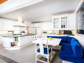 20 Hope Farm Road, Greenwich CT 06830