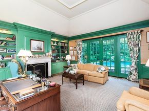 20 Hope Farm Road, Greenwich CT 06830