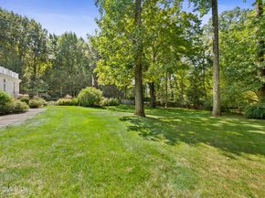 20 Hope Farm Road, Greenwich CT 06830
