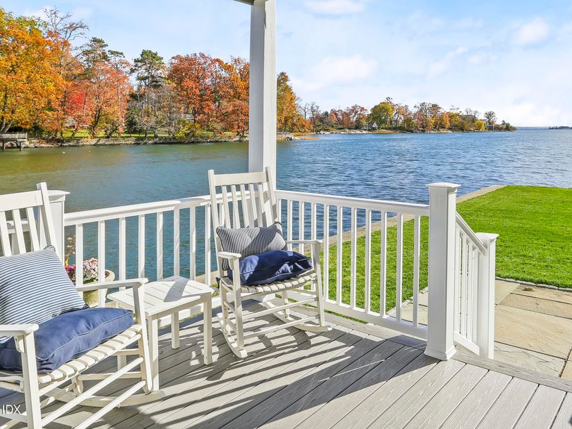 633 Steamboat Road 5, Greenwich, CT 06830 For Sale