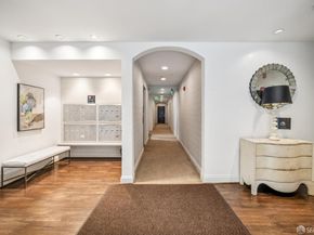 725 Pine Street 208, San Francisco CA 94108