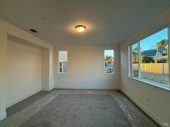 215 Echols Drive, Martinez CA 94553