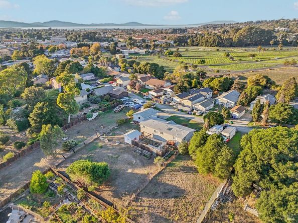 2704 Ridge Road, San Pablo CA 94806