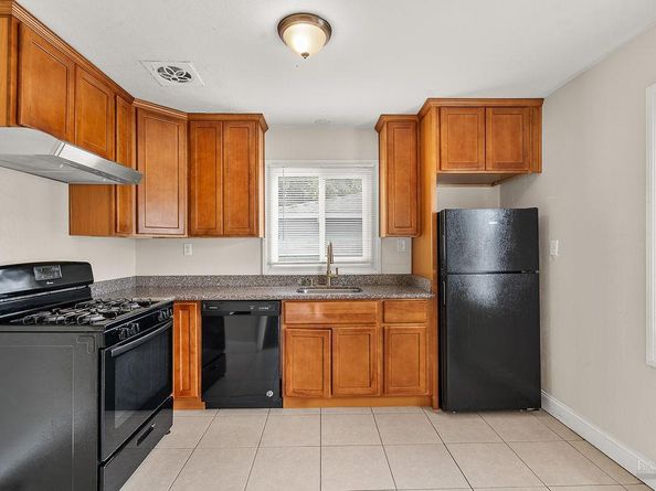 2020 19th Street, San Pablo CA 94806