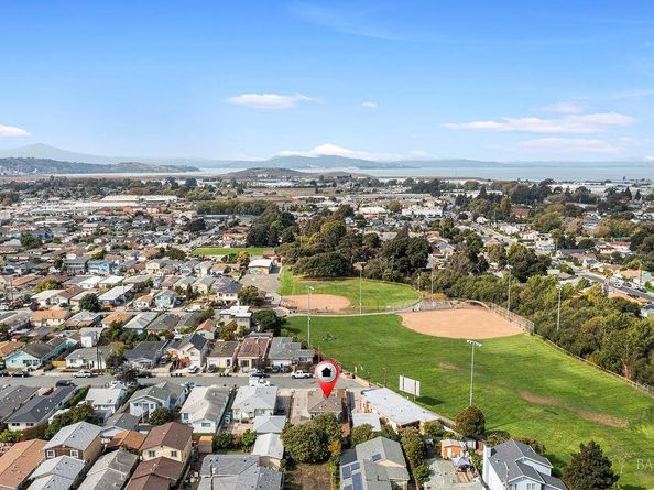 2020 19th Street, San Pablo CA 94806