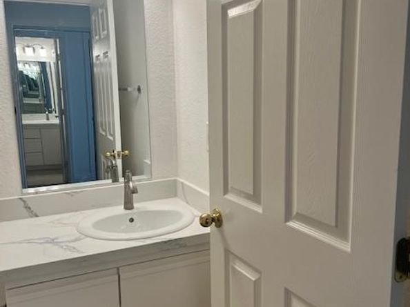 3183 Wayside Plaza 319, Walnut Creek CA 94597