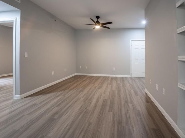 2320 Gracy Farms LN 611, Austin TX 78758