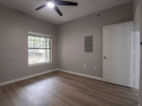 2320 Gracy Farms LN 611, Austin TX 78758
