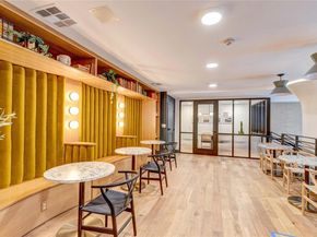 1701 Simond Ave 301, Austin TX 78723