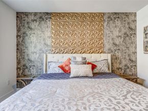 1701 Simond Ave 301, Austin TX 78723