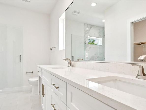106 W Fawnridge DR 1, Austin TX 78753