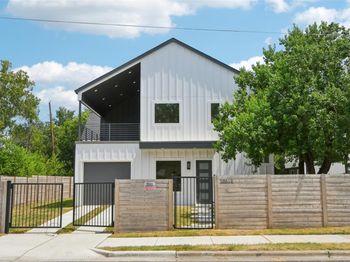 106 W Fawnridge DR