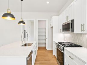 106 W Fawnridge DR 1, Austin TX 78753