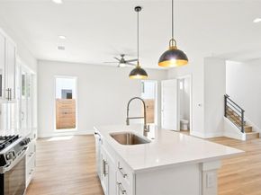 106 W Fawnridge DR 1, Austin TX 78753