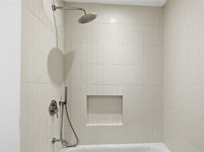 4400 Dovehill DR, Austin TX 78744