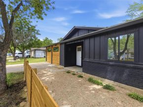 4400 Dovehill DR, Austin TX 78744