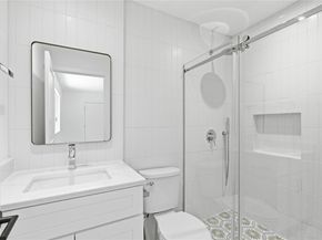 4400 Dovehill DR, Austin TX 78744