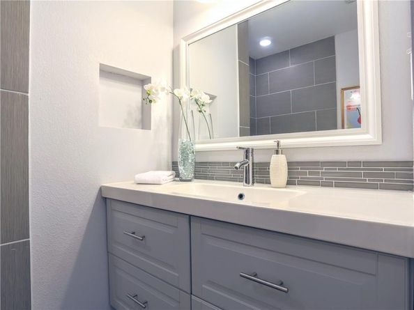 909 Reinli ST 217, Austin TX 78751