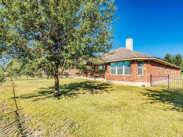 19429 Sea Island DR, Pflugerville TX 78660