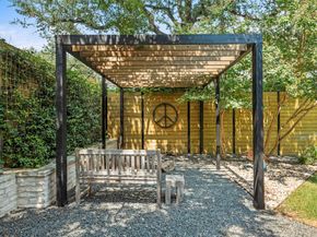 3904 Petra PATH, Austin TX 78731