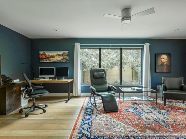 3904 Petra PATH, Austin TX 78731