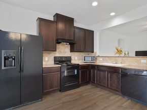 8824 Stambourne ST, Austin TX 78747