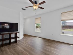 8824 Stambourne ST, Austin TX 78747