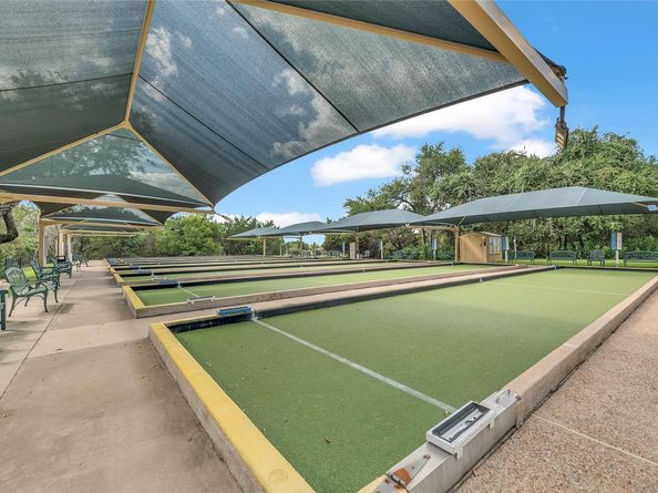 134 Whispering Wind DR, Georgetown TX 78633