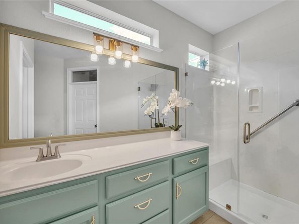 134 Whispering Wind DR, Georgetown TX 78633